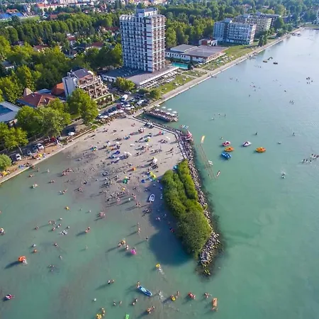 Balaton Wellness Apartment *